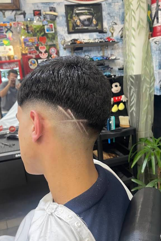 Corte 1 realizado na Barbearia Alex Ferreira