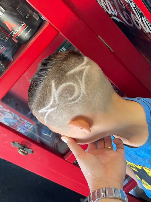 Corte 2 realizado na Barbearia Alex Ferreira
